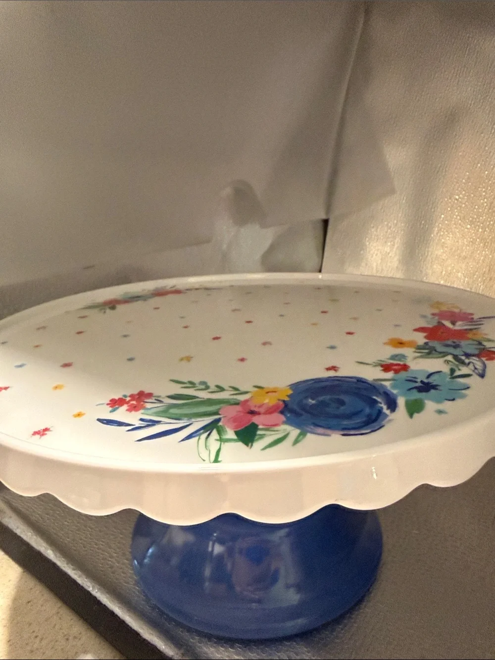 The Pioneer Woman white ceramic